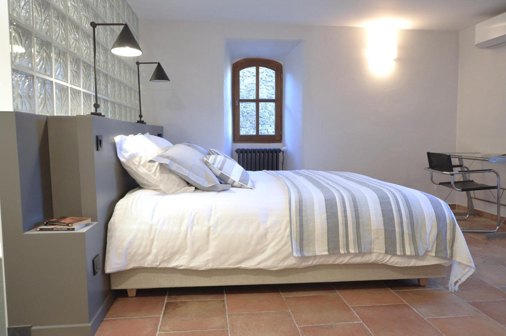 Mas Des Druilles Bed & Breakfast Generargues Ngoại thất bức ảnh